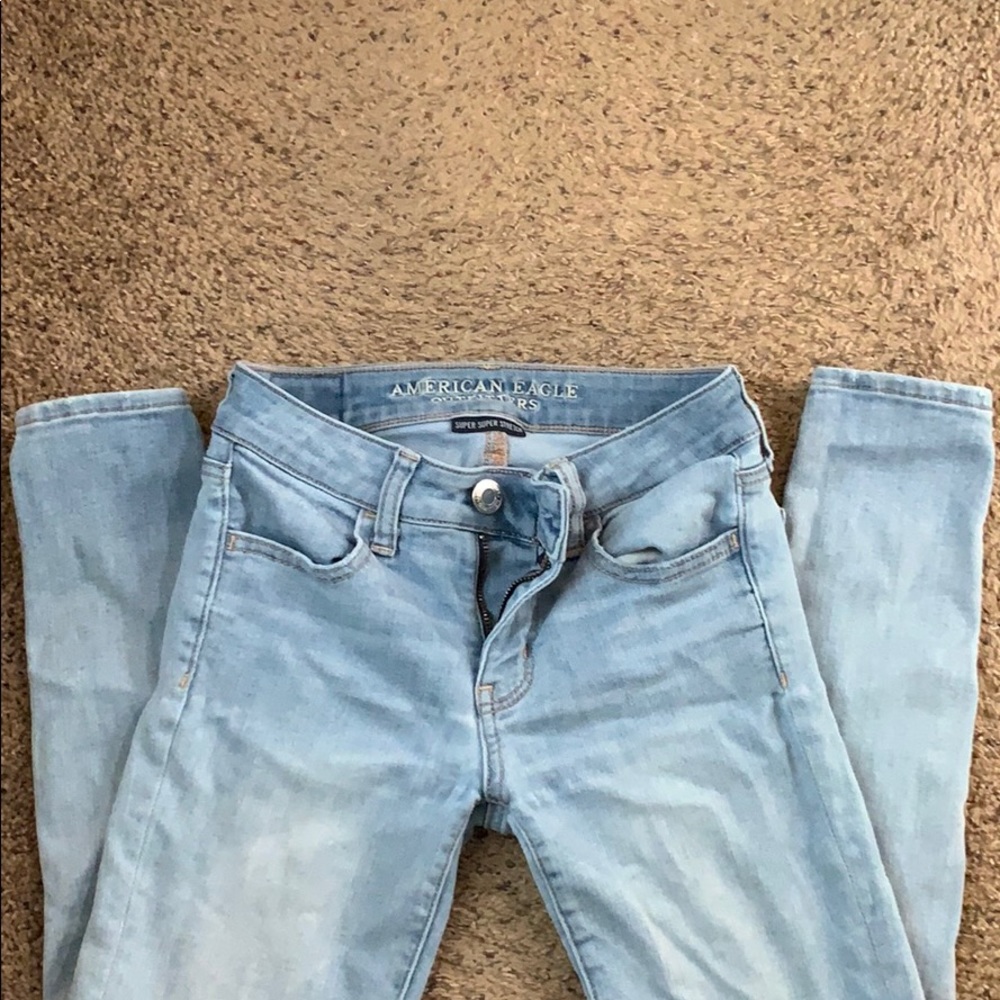 Women’s size 0 American Eagle Skinny Jeans